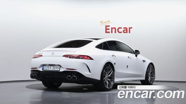 Mercedes-Benz AMG GT 2