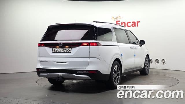 Kia Carnival 4th Gen 2