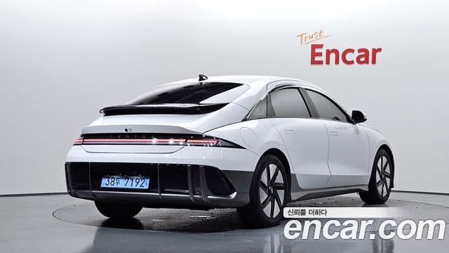 Hyundai Ioniq 6 2