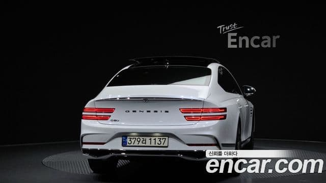 Genesis G80 (RG3) 4