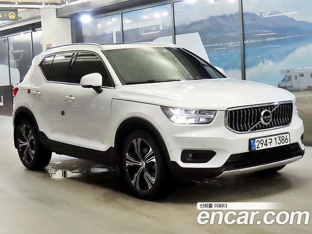 Volvo XC40 1