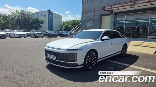 Hyundai Grandeur Hybrid (GN7)