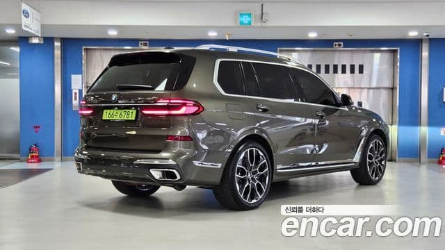BMW X7 (G07) 2