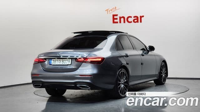 Mercedes-Benz E-Class W213 2