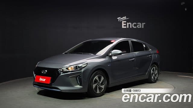 Hyundai Ioniq Hybrid