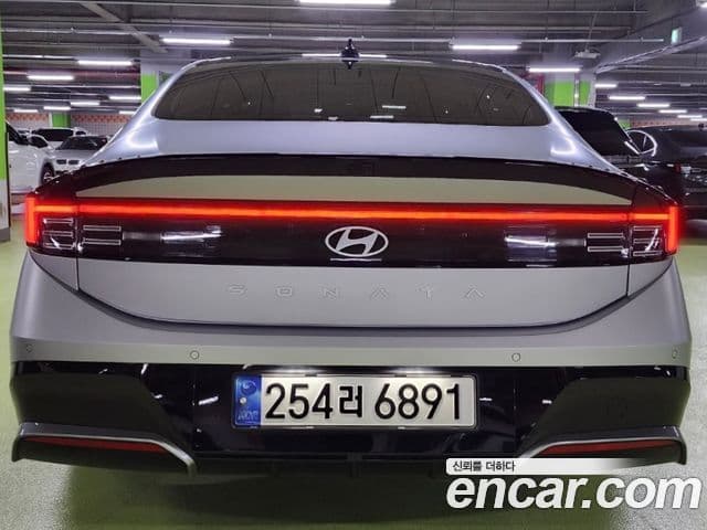 Hyundai Sonata The Edge (DN8) 4