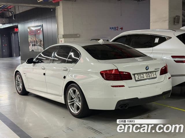 BMW 5 Series (F10) 3