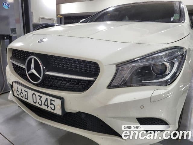Mercedes-Benz CLA-Class C117