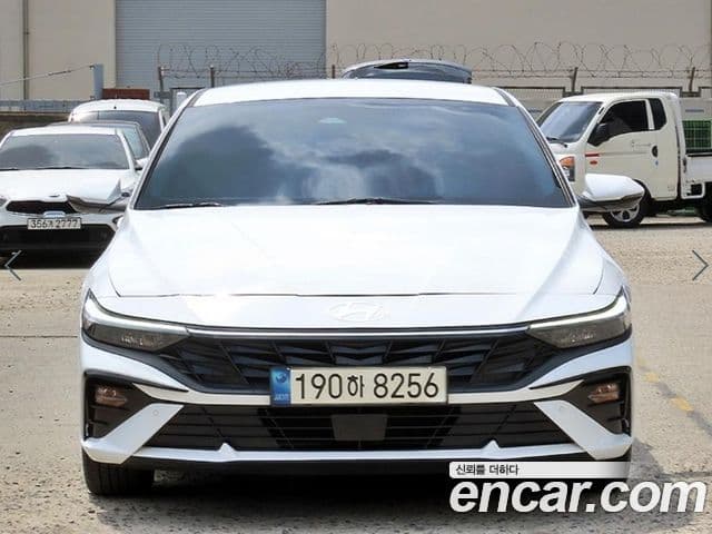 Hyundai The New Avante (CN7)