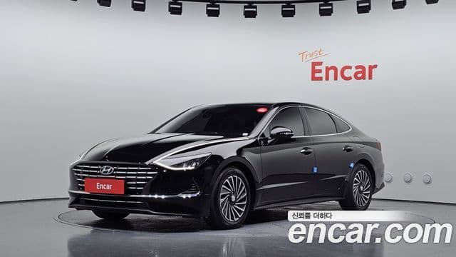 Hyundai Sonata Hybrid (DN8)