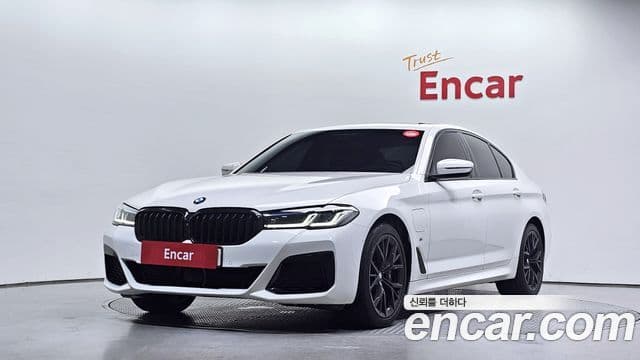 BMW 5 Series (G30)