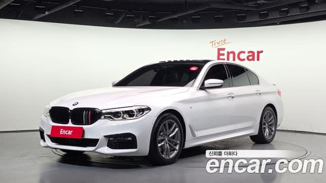 BMW 5 Series (G30)