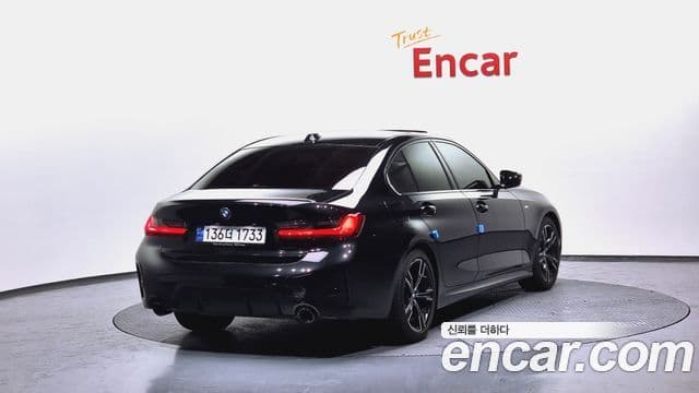 BMW 3 Series (G20) 2