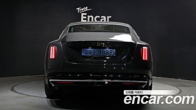Rolls-Royce Spectre 4
