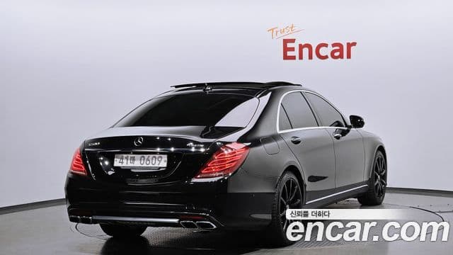 Mercedes-Benz S-Class W222 2