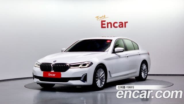 BMW 5 Series (G30)