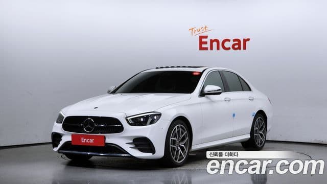 Mercedes-Benz E-Class W213 1