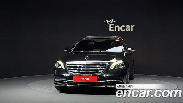 Mercedes-Benz S-Class W222 3