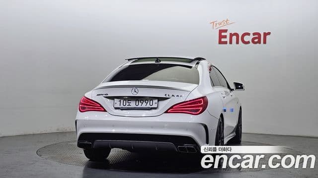 Mercedes-Benz CLA-Class C117 4