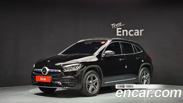 Mercedes-Benz GLA-Class H247