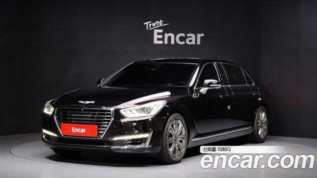 Genesis EQ900