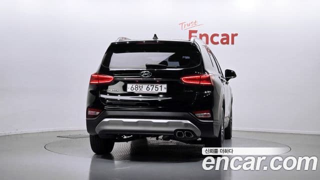 Hyundai Santa Fe TM 3