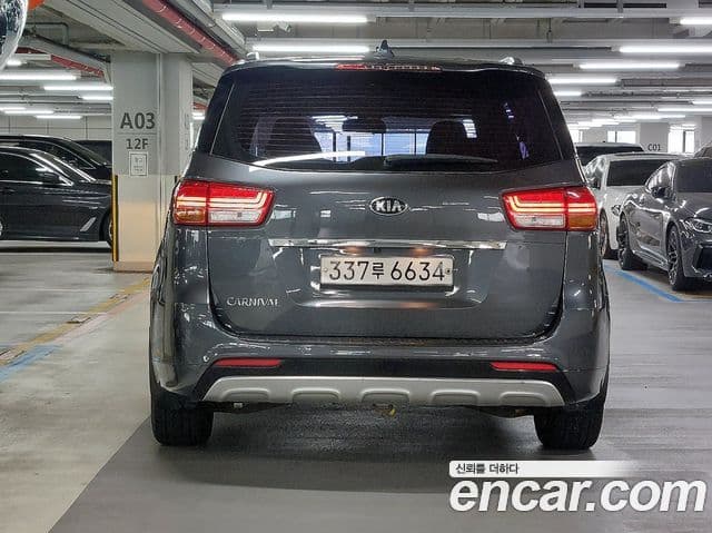 Kia All New Carnival 3