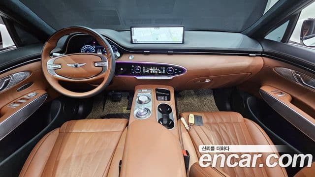 Genesis GV70 4