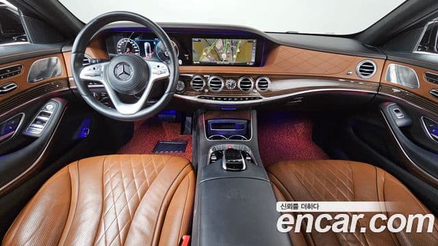 Mercedes-Benz S-Class W222 4