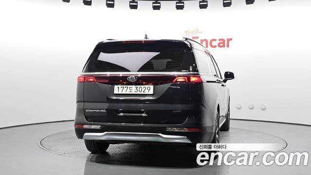 Kia Carnival 4th Gen 4