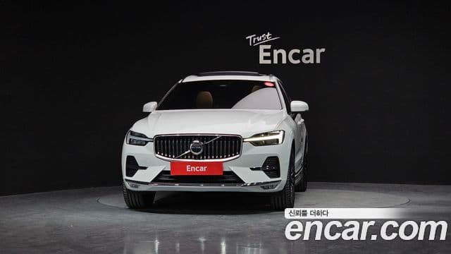 Volvo XC60 2nd Gen 3