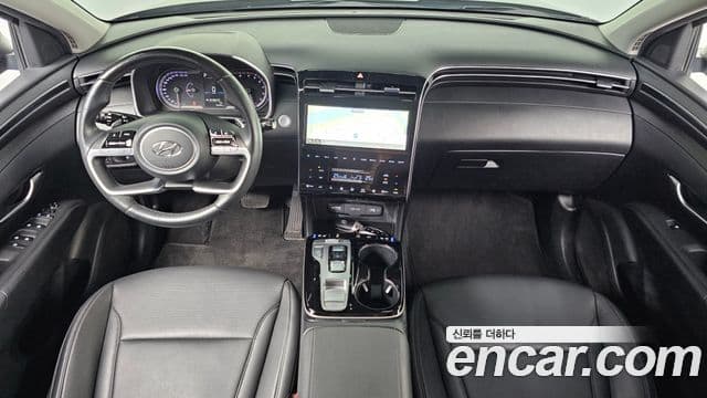 Hyundai Tucson (NX4) 4
