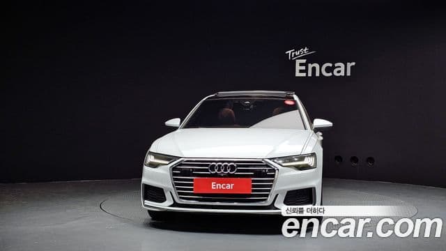 Audi A6 (C8) 2