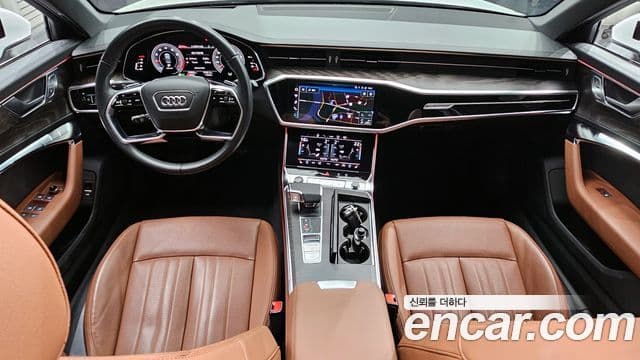 Audi A6 (C8) 4