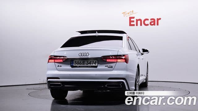 Audi A6 (C8) 3