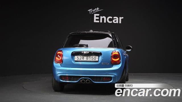 MINI Cooper S 4