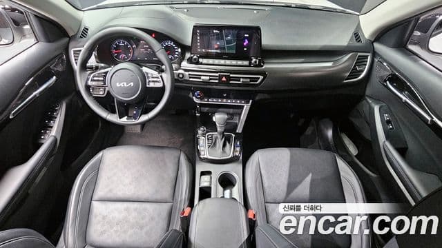 Kia Seltos 4