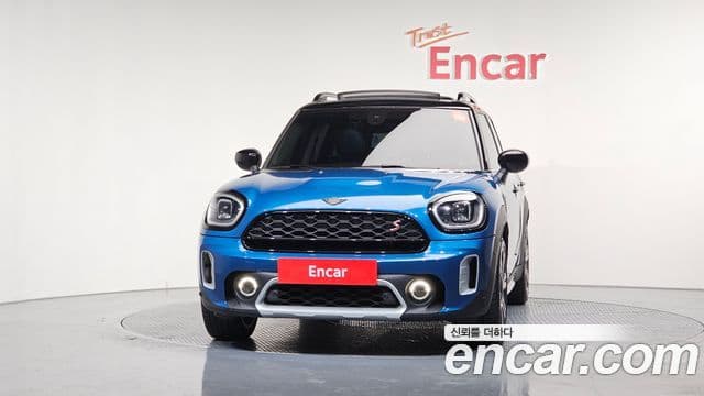 MINI Cooper S Countryman 2