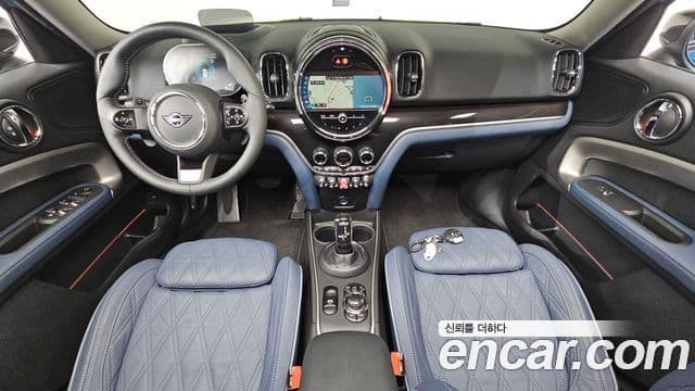 MINI Cooper S Countryman 4