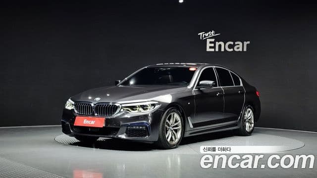 BMW 5 Series (G30)