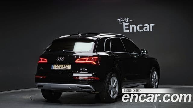 Audi Q5 (FY) 2