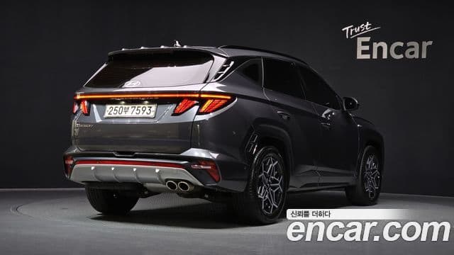 Hyundai Tucson (NX4) 2