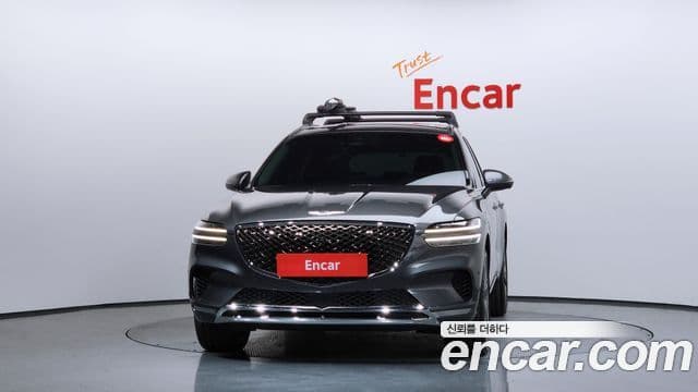 Genesis GV70 3