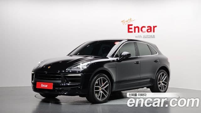 Porsche Macan 1