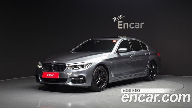 BMW 5 Series (G30)