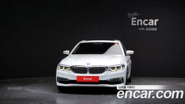 BMW 5 Series (G30) 2