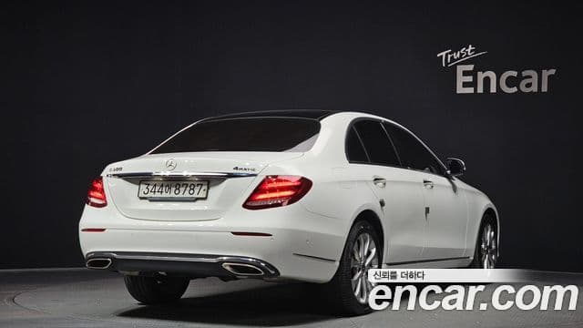 Mercedes-Benz E-Class W213 2