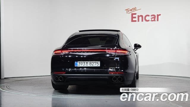 Porsche Panamera (971) 4