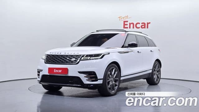 Land Rover Range Rover Velar 1