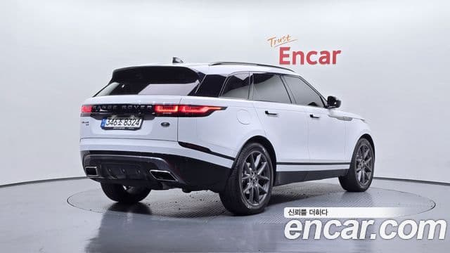 Land Rover Range Rover Velar 2